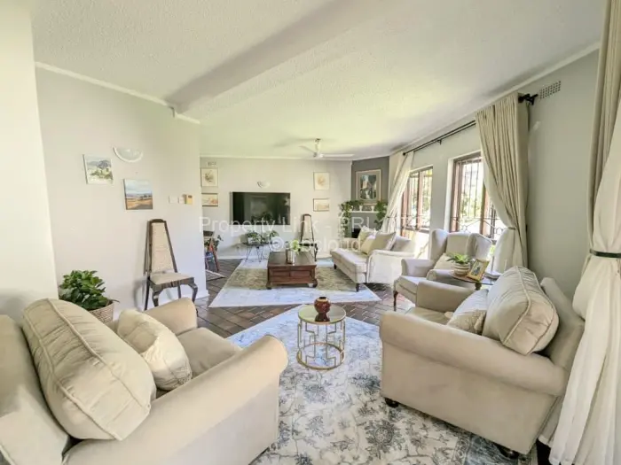 Townhouse/Cluster for Sale in Newlands, Harare