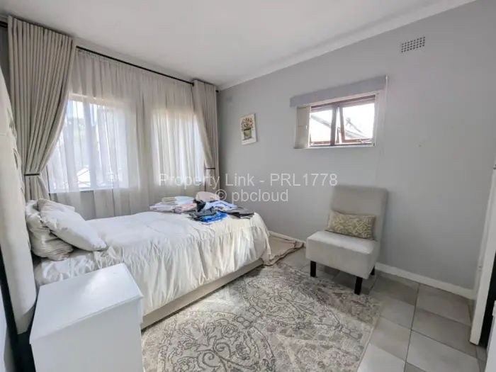 Townhouse/Cluster for Sale in Newlands, Harare