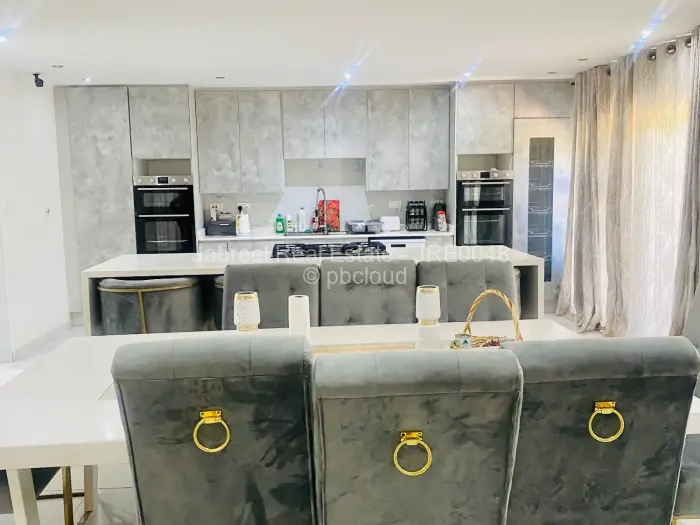 4 Bedroom House for Sale in Norton, Norton