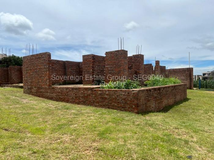 4 Bedroom House for Sale in Crowhill Views, Harare