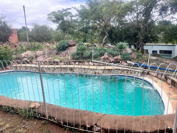 4 Bedroom House for Sale in Burnside, Bulawayo