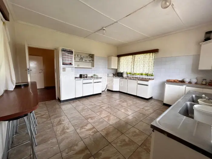 3 Bedroom House for Sale in Bellevue, Bulawayo