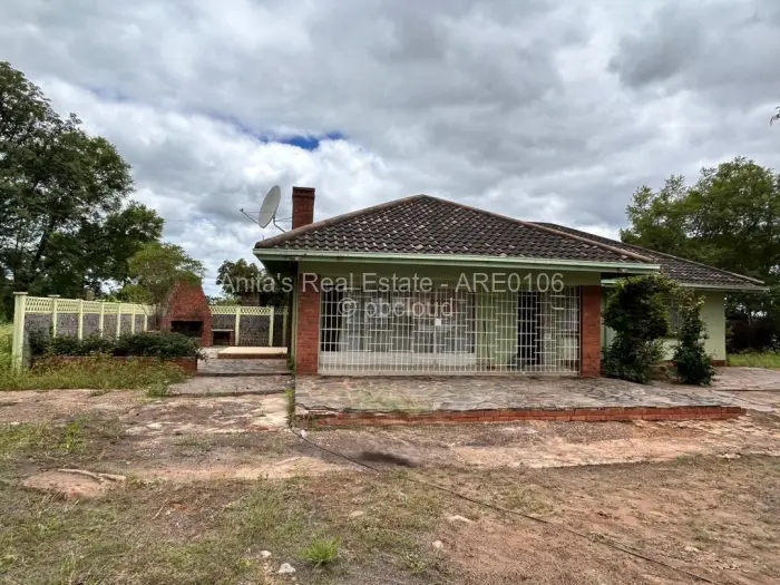 3 Bedroom House for Sale in Bellevue, Bulawayo