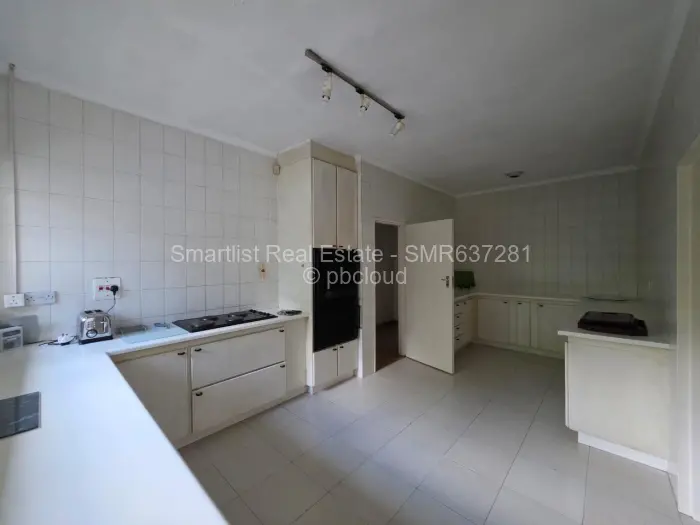 5 Bedroom House for Sale in Gunhill, Harare