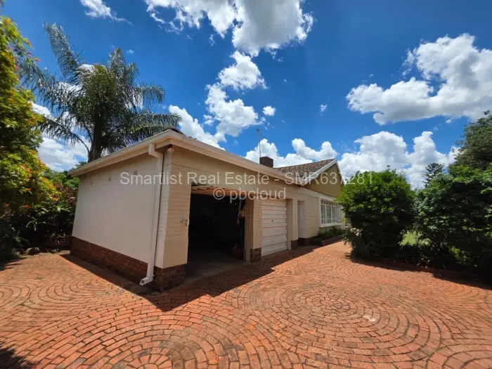5 Bedroom House for Sale in Gunhill, Harare