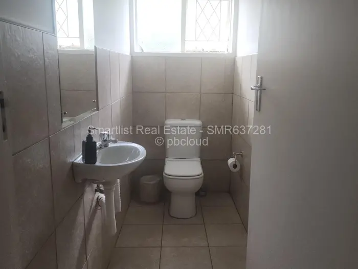 5 Bedroom House for Sale in Gunhill, Harare