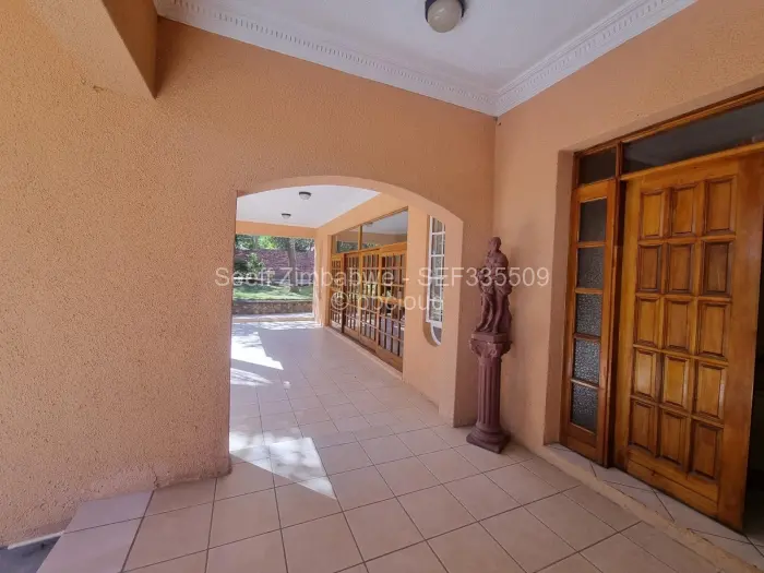 5 Bedroom House for Sale in Glen Lorne, Harare
