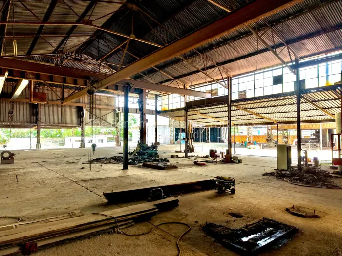 Warehouse/Industrial for Sale in Ardbennie, Harare