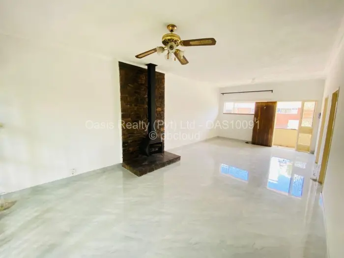 Flat/Apartment to Rent in Avondale, Harare