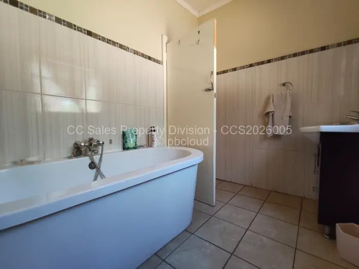 4 Bedroom House for Sale in Suburbs, Bulawayo