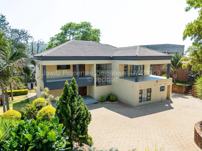 6 Bedroom House for Sale in Glen Lorne, Harare