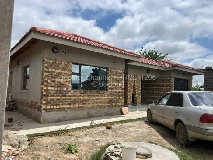 4 Bedroom House to Rent in Chitungwiza, Chitungwiza