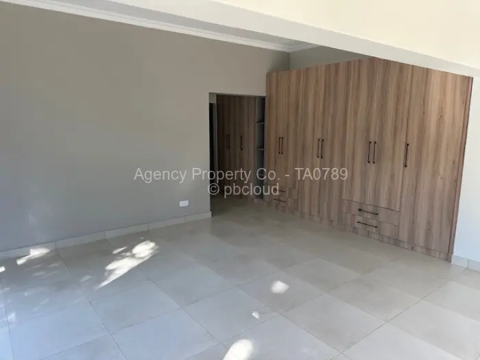 Townhouse/Cluster to Rent in Mount Pleasant, Harare