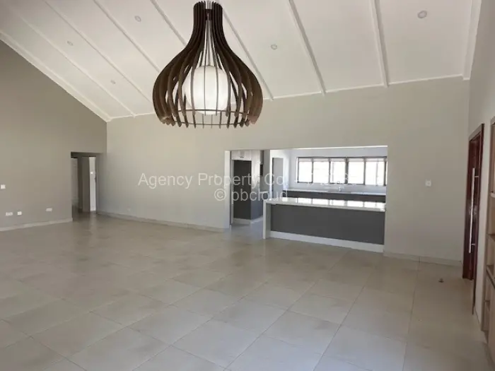 Townhouse/Cluster to Rent in Mount Pleasant, Harare