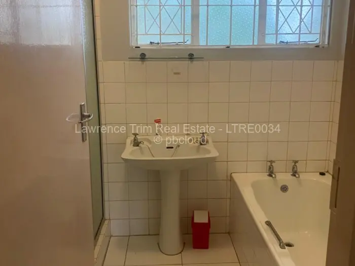 4 Bedroom House to Rent in Alexandra Park, Harare