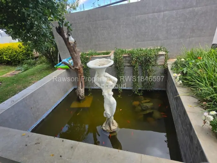 5 Bedroom House for Sale in Haydon Park, Mazowe