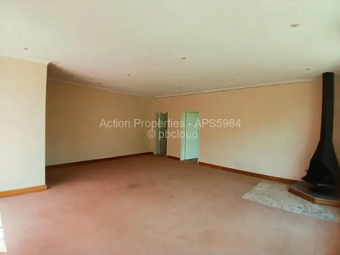 5 Bedroom House for Sale in Glen Lorne, Harare