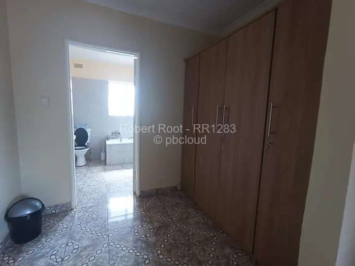 4 Bedroom House to Rent in Bluff Hill, Harare