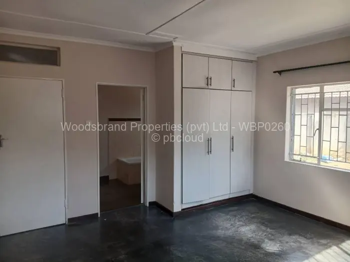 4 Bedroom House for Sale in Zimre Park, Harare