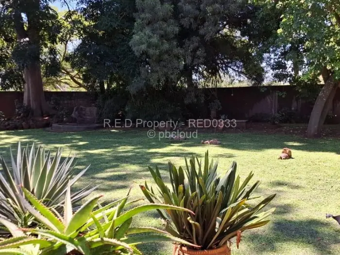 4 Bedroom House for Sale in Suburbs, Bulawayo