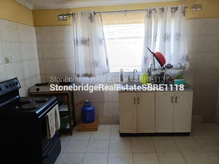 3 Bedroom House to Rent in Pumula South, Bulawayo