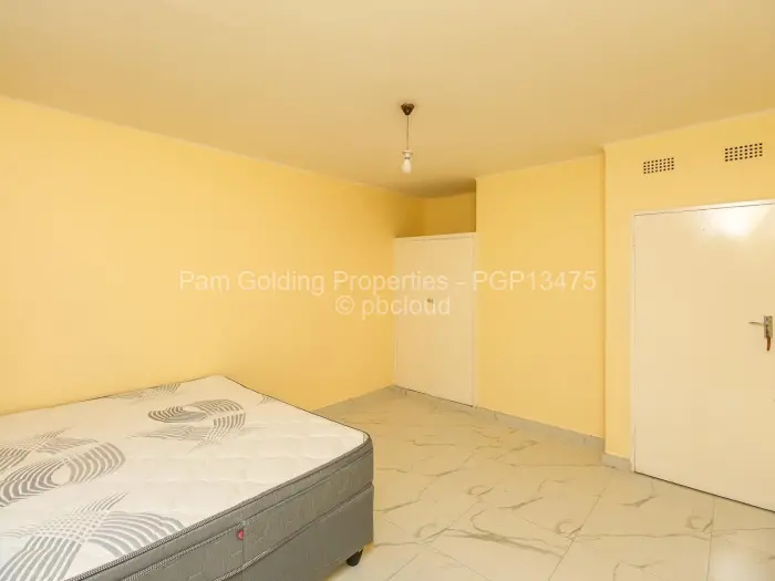 Flat/Apartment for Sale in Parktown, Harare