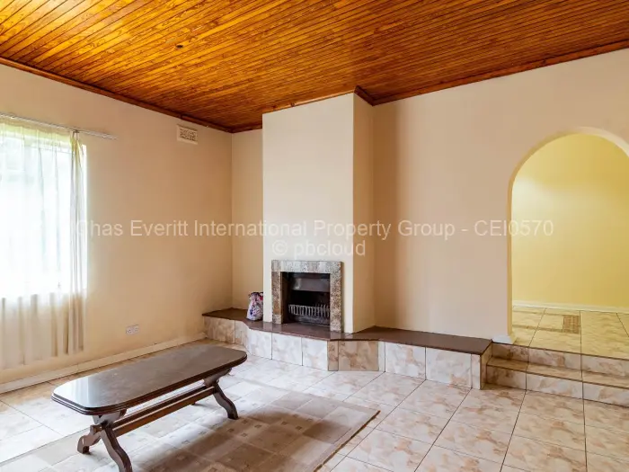 4 Bedroom House to Rent in Gunhill, Harare