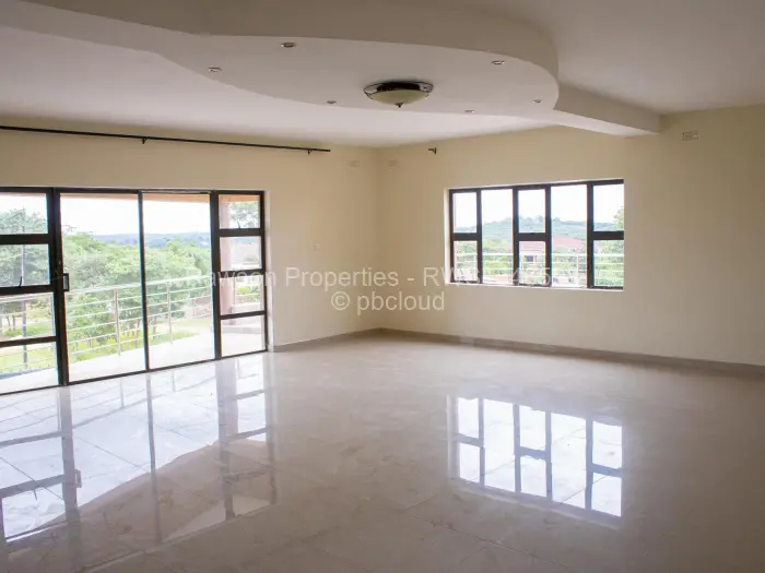 8 Bedroom House for Sale in Gletwin Park, Harare