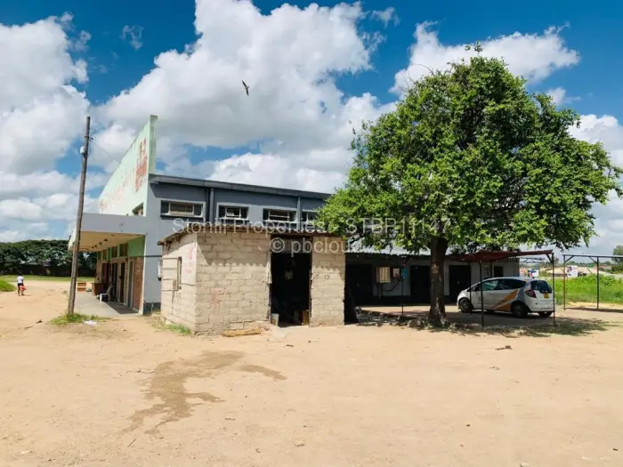 Retail/Shop for Sale in Chitungwiza, Chitungwiza