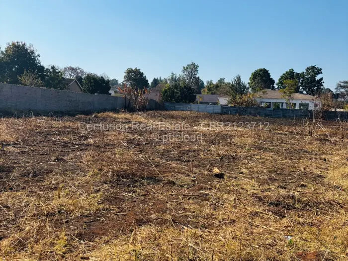 Residential Stand for Sale in Borrowdale Brooke, Harare