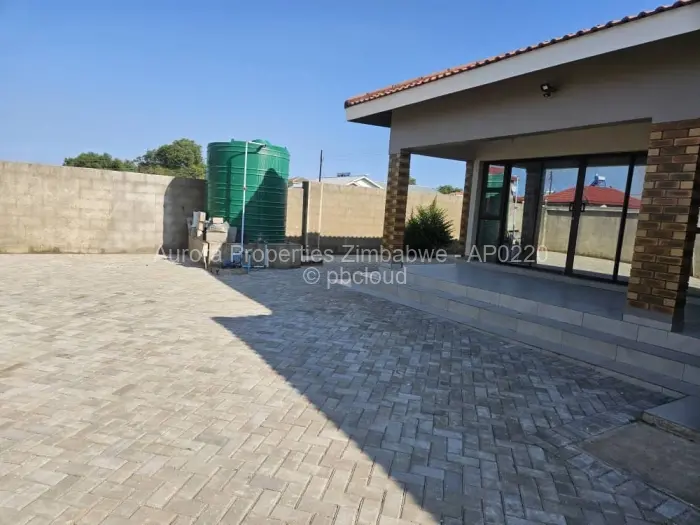 3 Bedroom House to Rent in Hopeville, Bulawayo