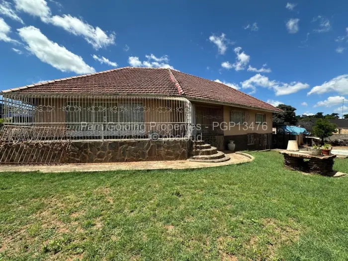 3 Bedroom House for Sale in Parklands, Bulawayo