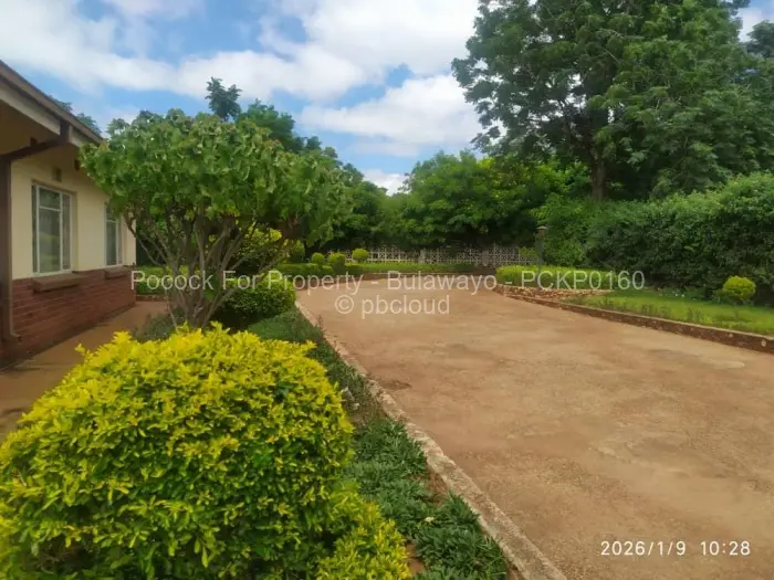 4 Bedroom House for Sale in Hillside Byo, Bulawayo