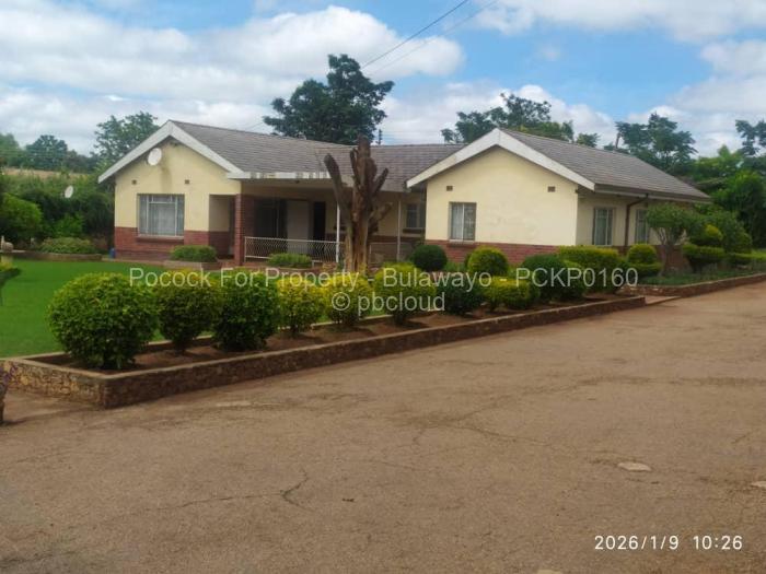 4 Bedroom House for Sale in Hillside Byo, Bulawayo