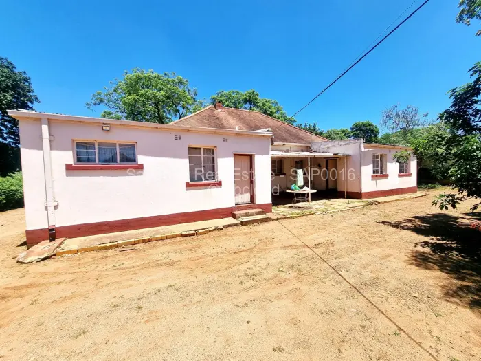 3 Bedroom House for Sale in Northend, Bulawayo