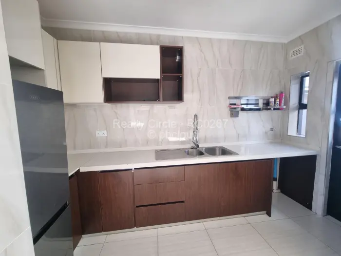 Flat/Apartment to Rent in Arlington, Harare