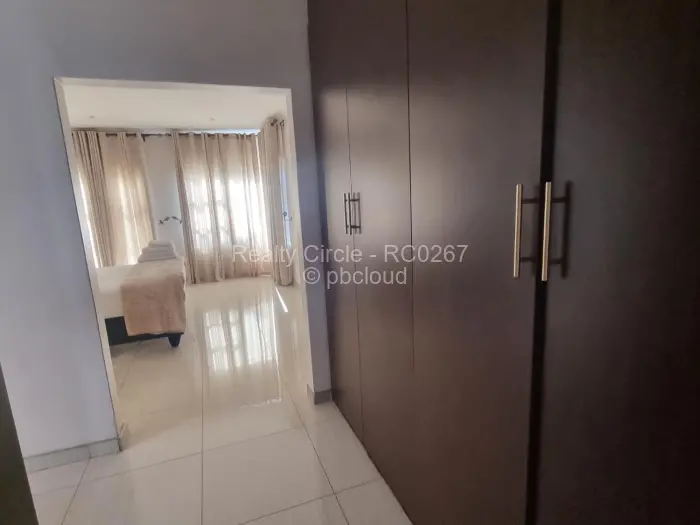 Flat/Apartment to Rent in Arlington, Harare