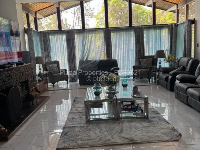 5 Bedroom House for Sale in Glen Lorne, Harare