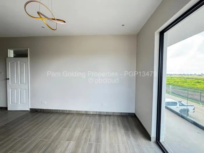 Flat/Apartment to Rent in Borrowdale West