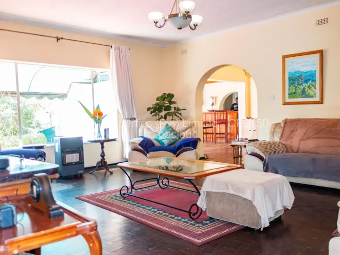 6 Bedroom House for Sale in Colne Valley, Harare