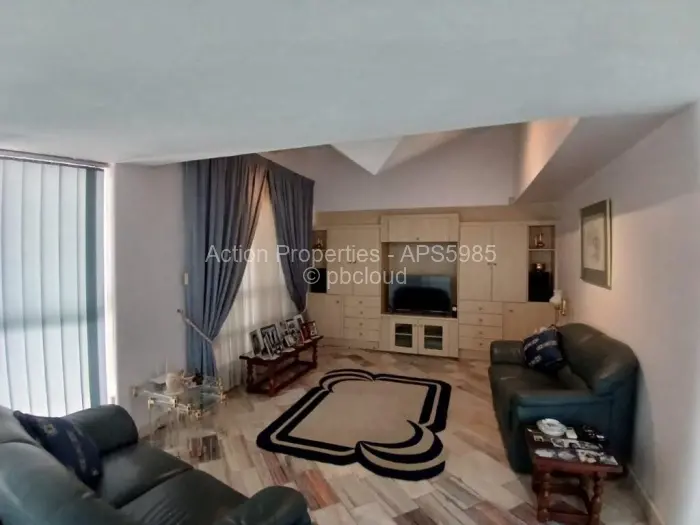 Townhouse/Cluster for Sale in Newlands, Harare