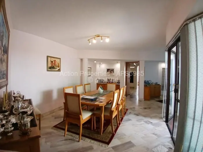 Townhouse/Cluster for Sale in Newlands, Harare