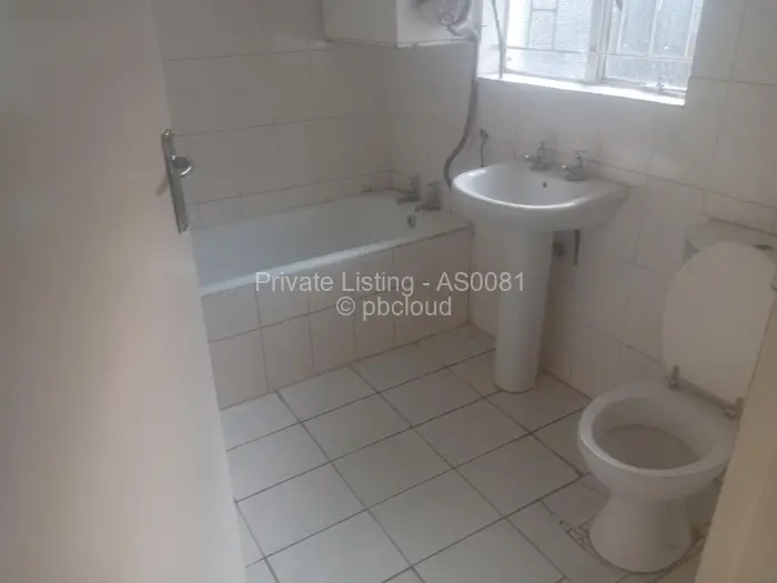 2 Bedroom Cottage/Garden Flat to Rent in Emerald Hill