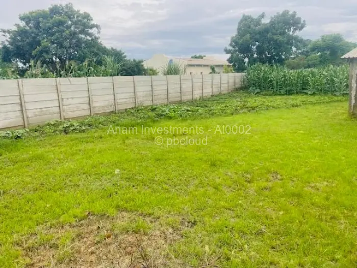 Residential Stand for Sale in Norton, Norton
