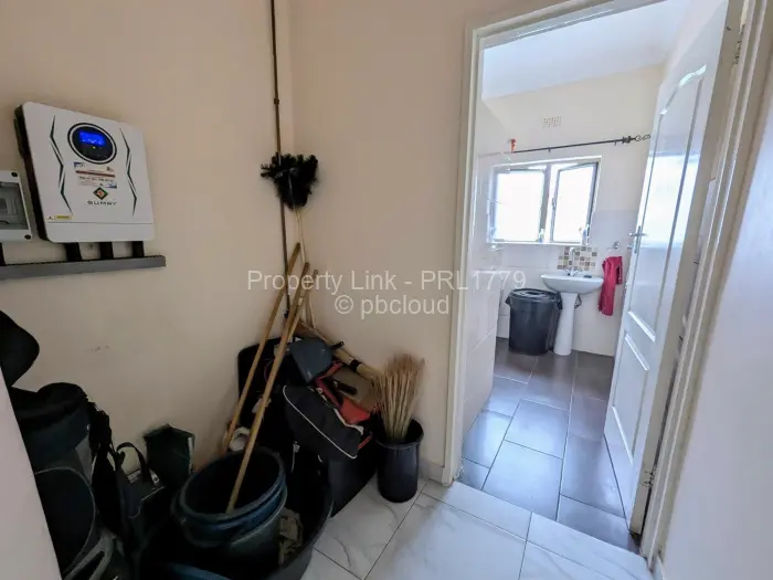 Townhouse/Cluster for Sale in Newlands, Harare