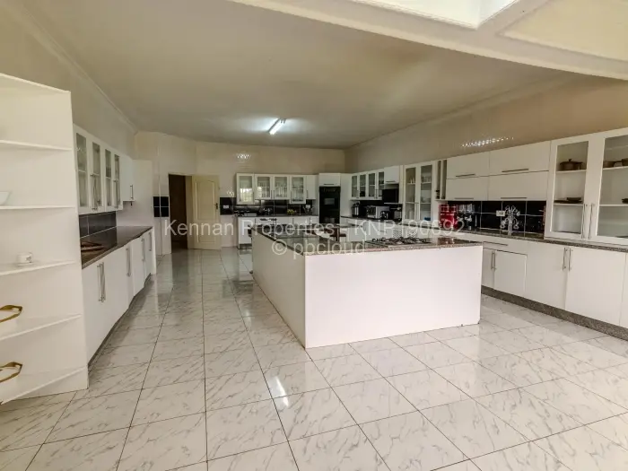 Farm/Plot for Sale in Ruwa, Ruwa