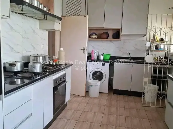 3 Bedroom House for Sale in Mabelreign, Harare