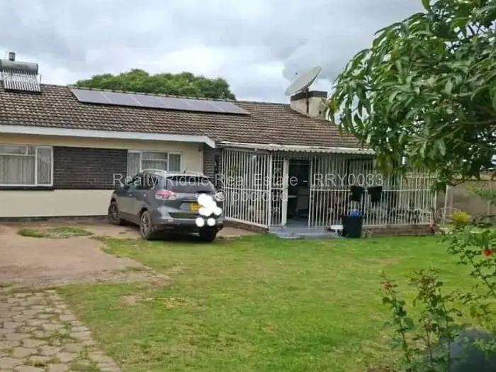 3 Bedroom House for Sale in Mabelreign, Harare