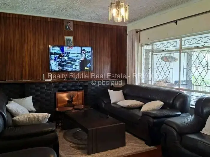 3 Bedroom House for Sale in Mabelreign, Harare