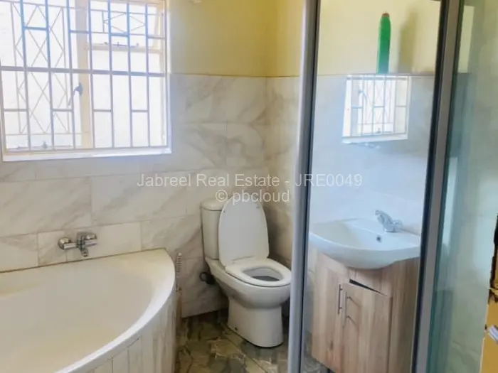 Flat/Apartment to Rent in Mount Pleasant, Harare